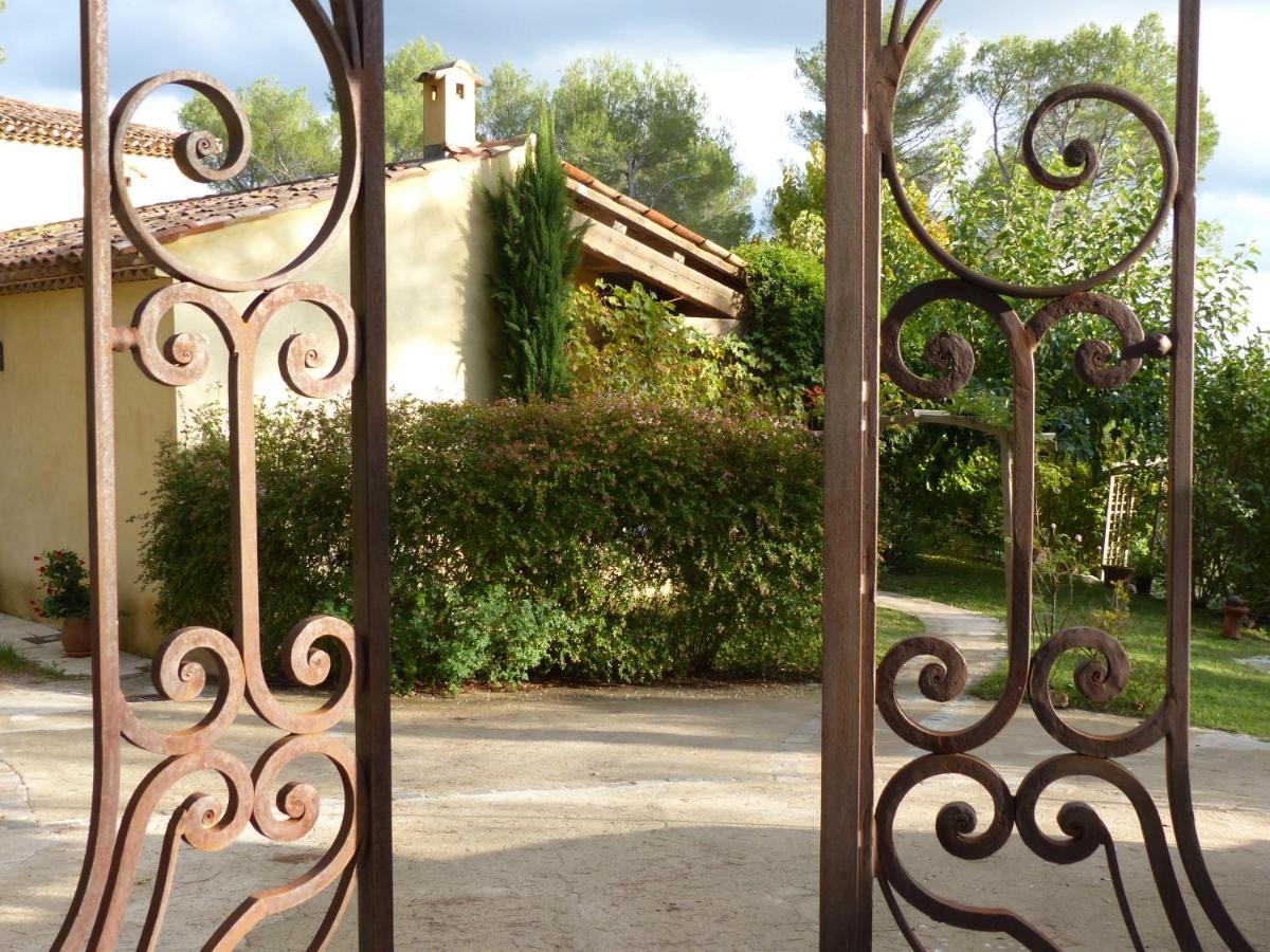 O Tilia D'Azur Bed & Breakfast Roquefort-les-Pins Luaran gambar